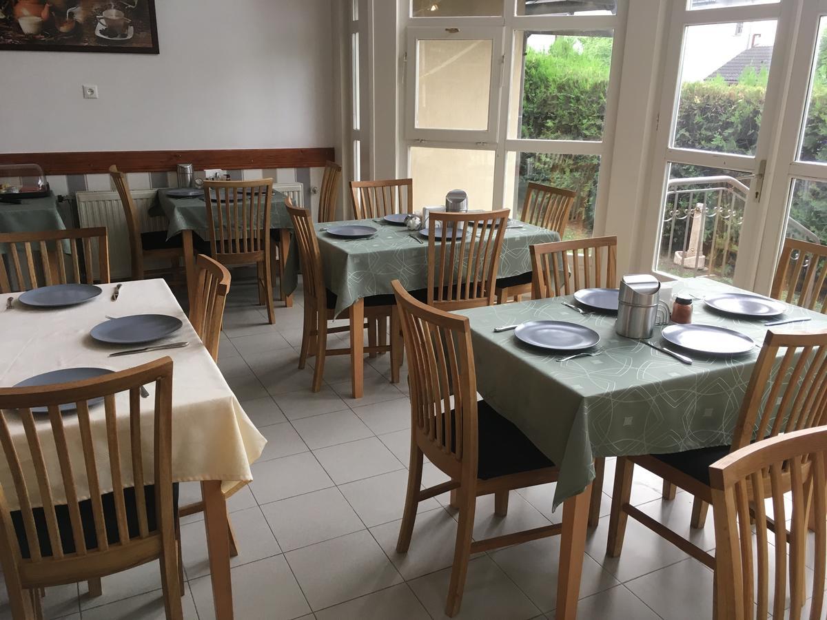 Zoeldteto Panzio Bed & Breakfast Balatonfured Ngoại thất bức ảnh